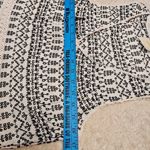 Anthropologie Maeve Women's Black and White Embroidery Boho Tank Top Size L - Picture 4 of 8
